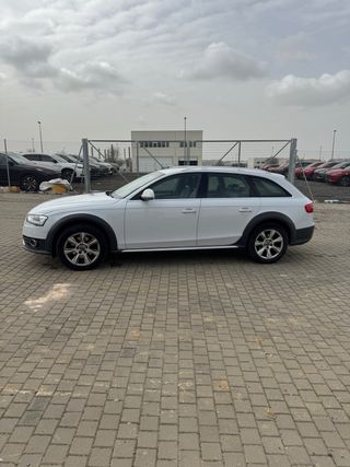 Audi A4 Allroad 2016