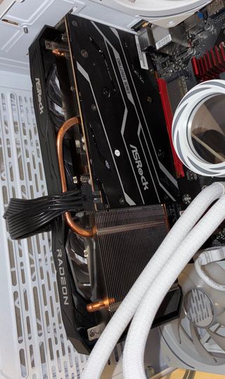 Tarjeta Gráfica AMD RX 6600 8GB AsRock