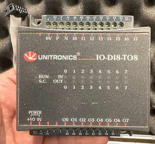 Módulo Unitronics IO-DI8-TO8