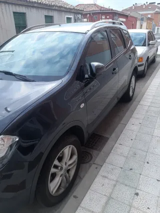 Nissan Qashqai+2 2011