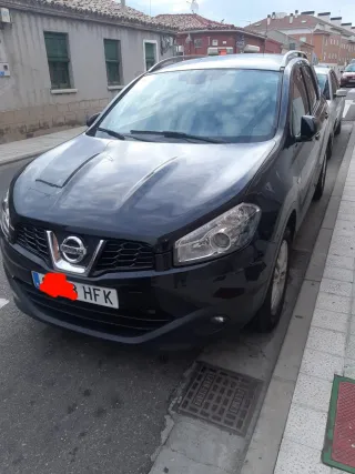 Nissan Qashqai+2 2011