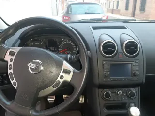 Nissan Qashqai+2 2011