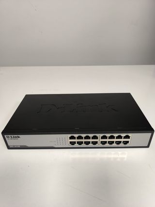 Switch D-Link 16 Puertos DES-1016D