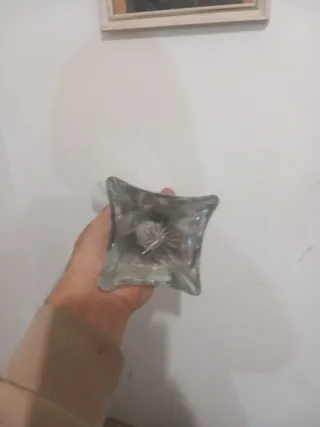 Lote 4 jarrones antiguos cristal y opalina azul