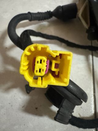 Cerradura Delantera Derecha Audi A3