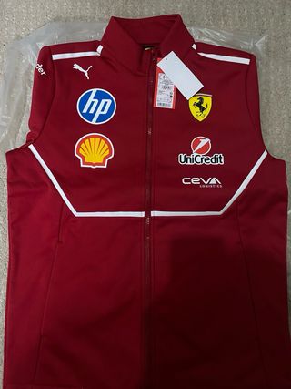 Chaqueta Ferrari Escudería Roja