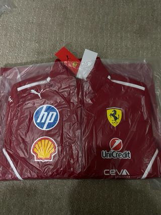Chaqueta Ferrari Escudería Roja