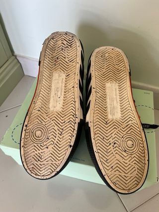 Off-White Vulcaniased Low Sneakers Nero/Bianco