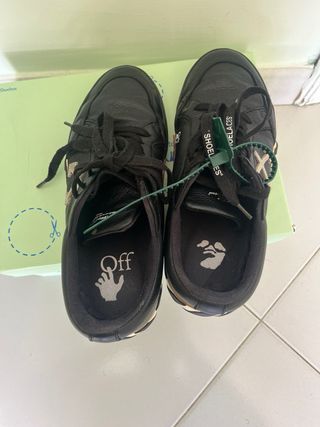 Off-White Vulcaniased Low Sneakers Nero/Bianco