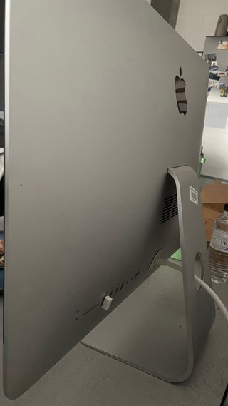 iMac 21.5” Late 2015 - 16GB RAM - 1TB