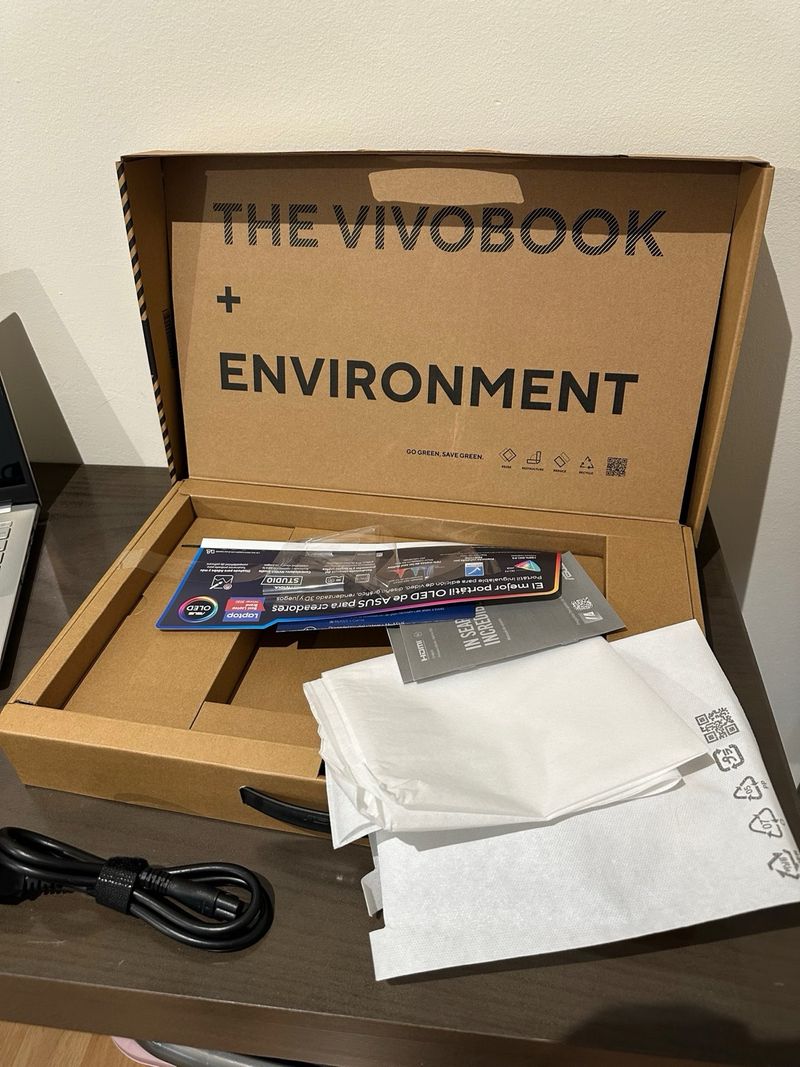 ASUS Vivobook Pro 15 OLED Ryzen 7 5800H 16GB RTX afbeelding 5