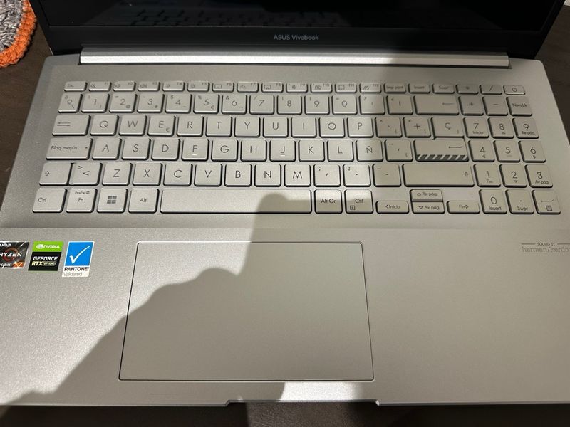 ASUS Vivobook Pro 15 OLED Ryzen 7 5800H 16GB RTX afbeelding 3
