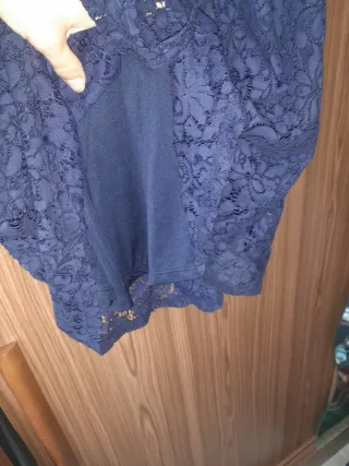 Vestido Marciano azul oscuro encaje, como nuevo