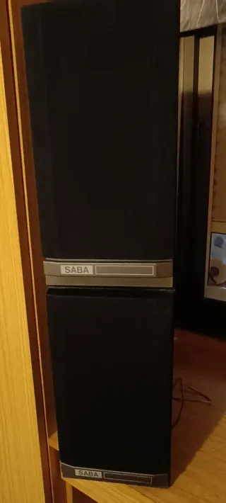 Equipo de música SABA vintage radio y cassette