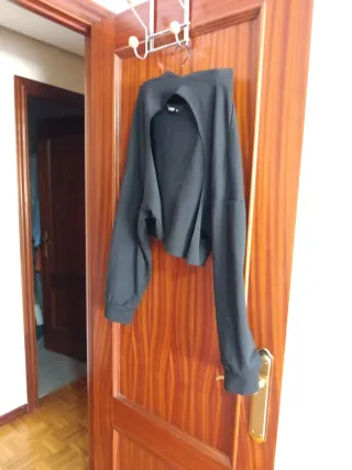 Sudadera negra talla única