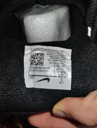 Nike P-6000 Talla 42.5 Negro/Gris