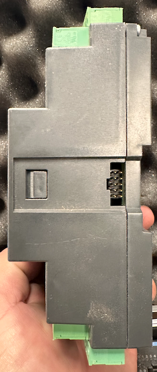 Módulo Expansión E/S Unitronics IO-D16A3-TO16