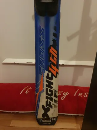 Esquís ROSSIGNOL Xfight4th y par de botas SALOMON