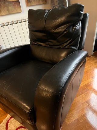 Poltrona relax in pelle nera. Fai la tua offerta