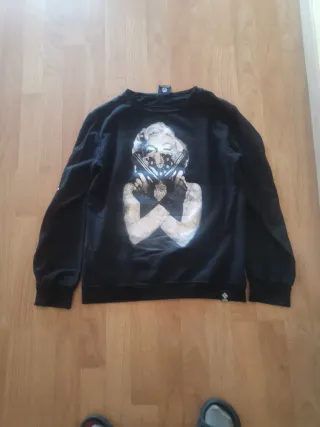 Sudadera Negra Marilyn Monroe con Pistolas