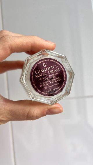 Charlotte Tilbury Magic Cream tamaño viaje