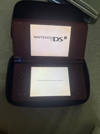 Nintendo DSi XL - Estuche Marrón