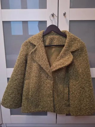 Chaqueta corta mujer verde
