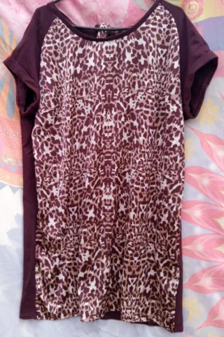 ZARA DE FLORES S-M/CORTEFIEL ESTAMPADO XL:1X1,5€