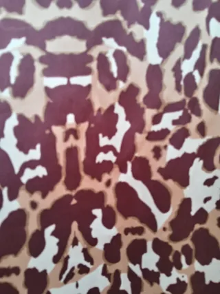 ZARA DE FLORES S-M/CORTEFIEL ESTAMPADO XL:1X1,5€