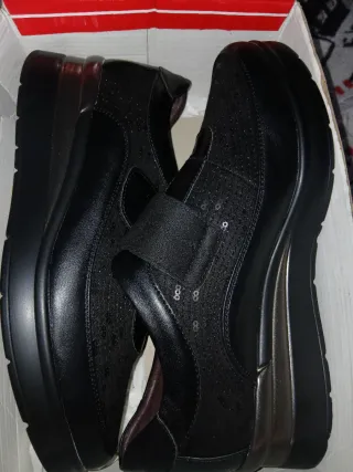 Zapatos negros mujer talla 40 sin estrenar