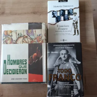 Lote 3 libros Guerra Civil y Franco.