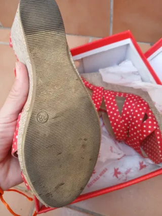 Zapatos de tacón de cuña Natural Moda