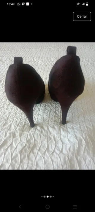 Zapatos tacón Cristina Ramírez marrones