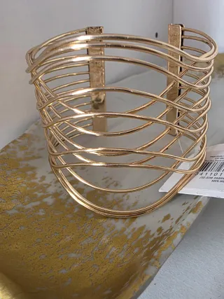 Brazalete acero dorado| Gold Stainless Steel Arm