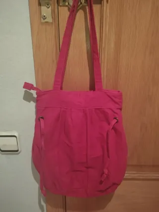 Bolso estilo Hippie rosa bordado