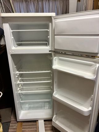 Nevera Corberó con Congelador