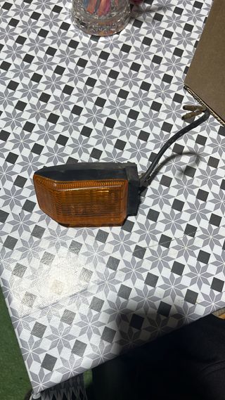 Intermitente naranja para moto