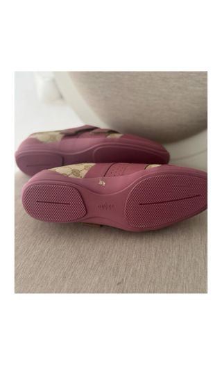 Deportivas Gucci Beige y Rosa
