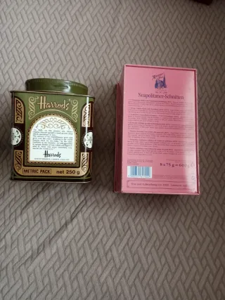 0 Cajas metálicas VINTAGE Londres y Viena