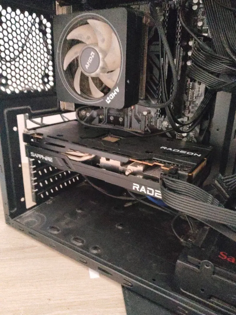 PC Gaming Sobremesa afbeelding 2