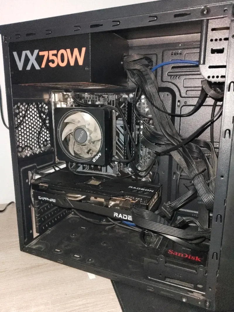 PC Gaming Sobremesa afbeelding 3
