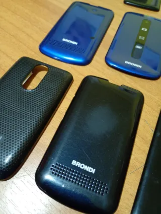 LOTTO DI 11 SCOCCHE ORIGINALI PER TELEFONI BRONDI