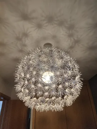 Lámpara colgante papel flor blanca