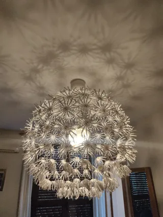 Lámpara colgante papel flor blanca