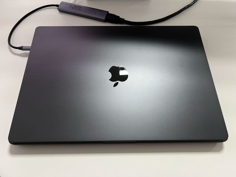 Macbook Pro Max 16" M4 64Gb Space Gray afbeelding 2