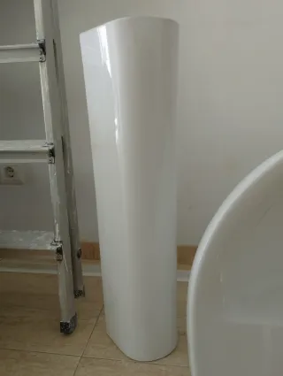Lavabo de porcelana blanco