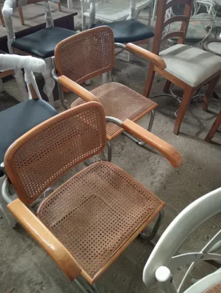 Due poltrone Cesca italiane da riparare