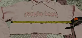 Sudadera Bershka rosa crop top