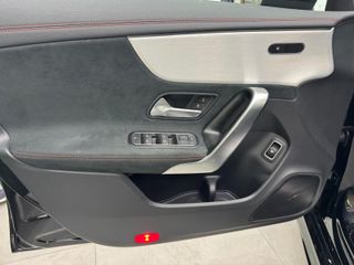 Mercedes-Benz CLA 35 AMG