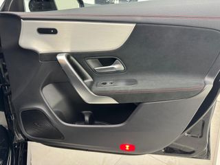 Mercedes-Benz CLA 35 AMG